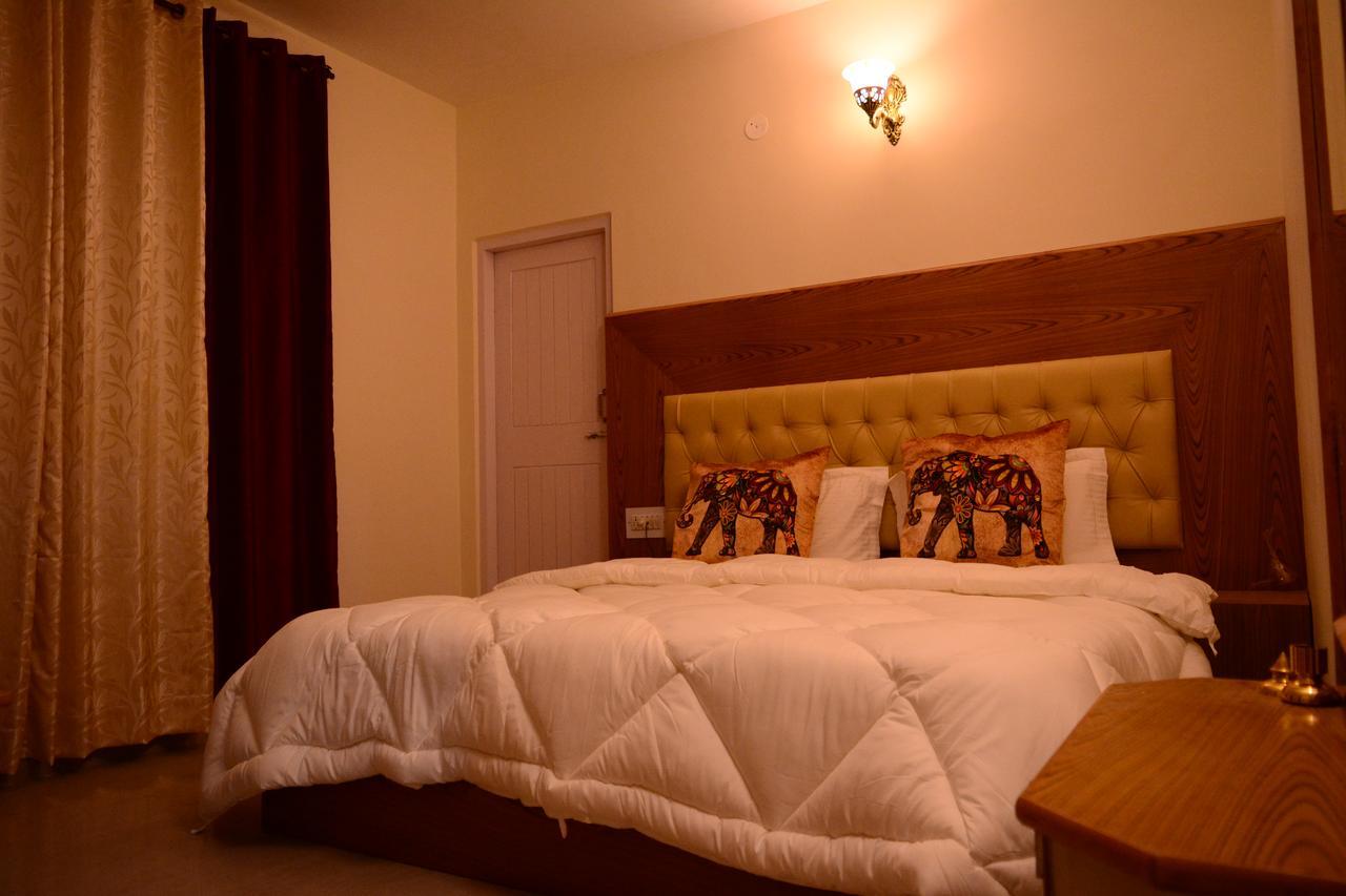 Ambika Bliss Bed & Breakfast Manāli Eksteriør bilde