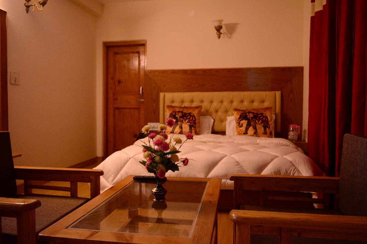 Ambika Bliss Bed & Breakfast Manāli Eksteriør bilde